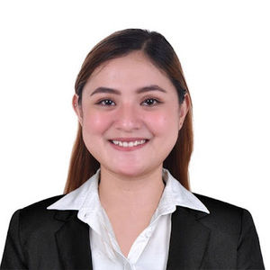 Meet your Posher, Carla